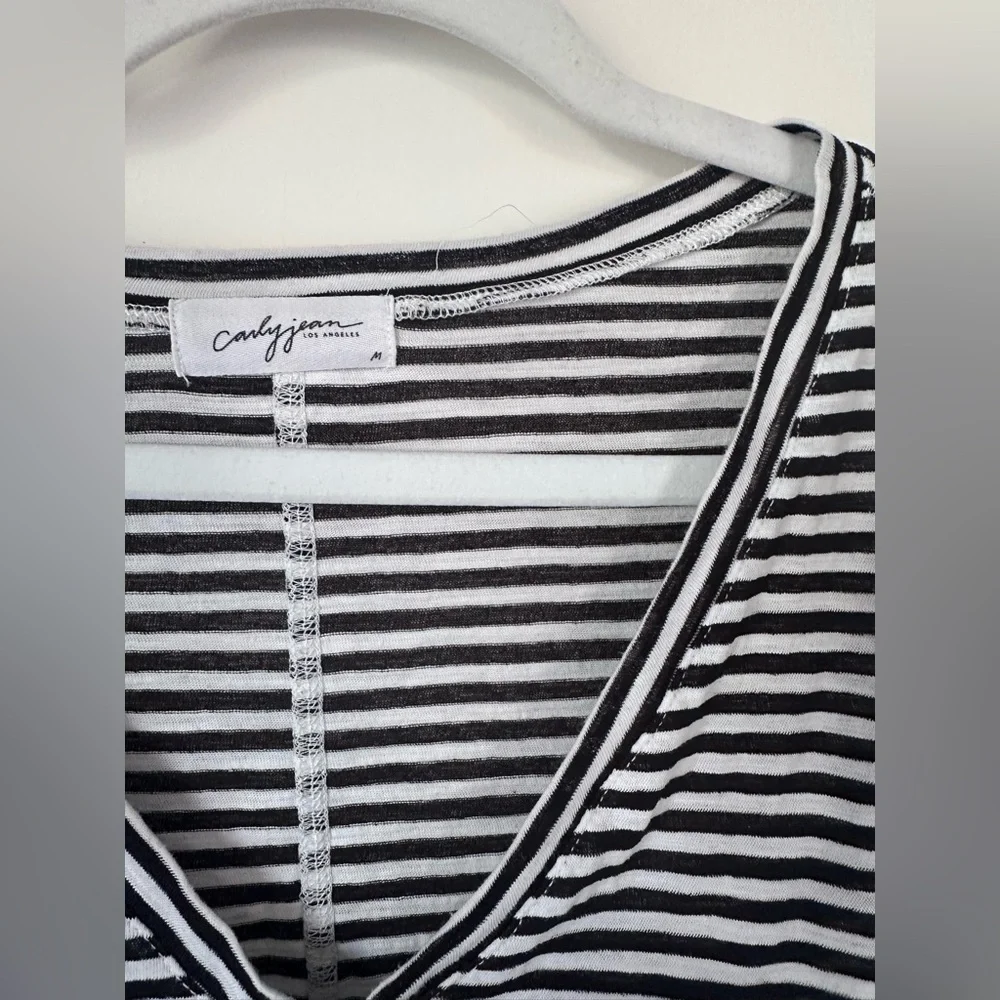 CJLA Black & White Striped V-Neck Women’s Top - Picture 3 of 4